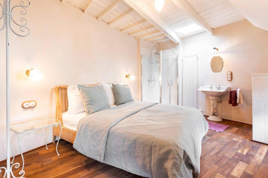 Вилла Carriage House In Quiet Ecological Garden Антверпен Экстерьер фото